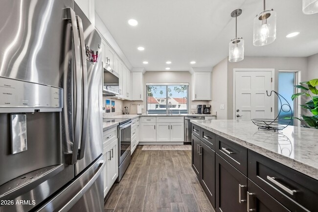 Building Photo - 7340 N Vía Camello Del Norte