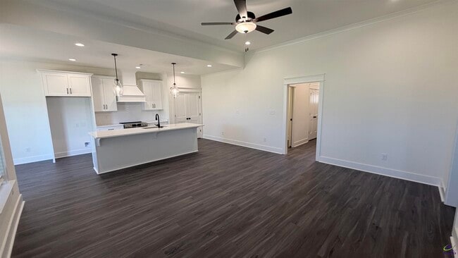 Building Photo - 531 Bristleleaf Path