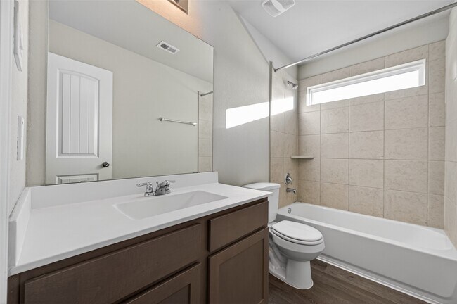 Building Photo - 4326 McGregor Blf Ln