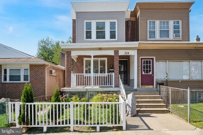 Primary Photo - 534 Benner St