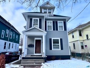 Building Photo - 1446 Ella T Grasso Blvd