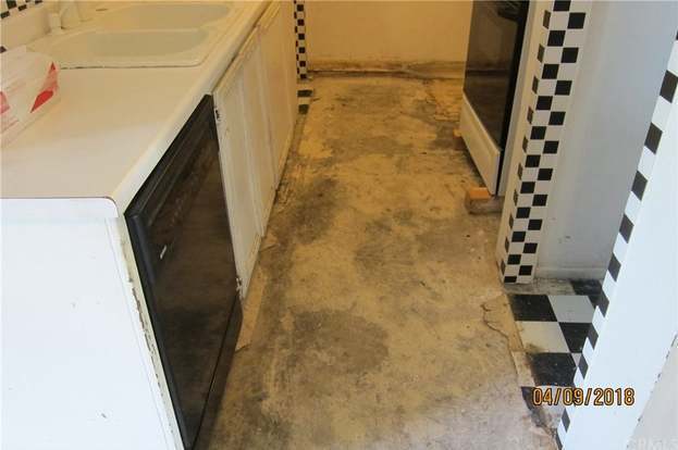 Building Photo - 139 Sinclair Ave