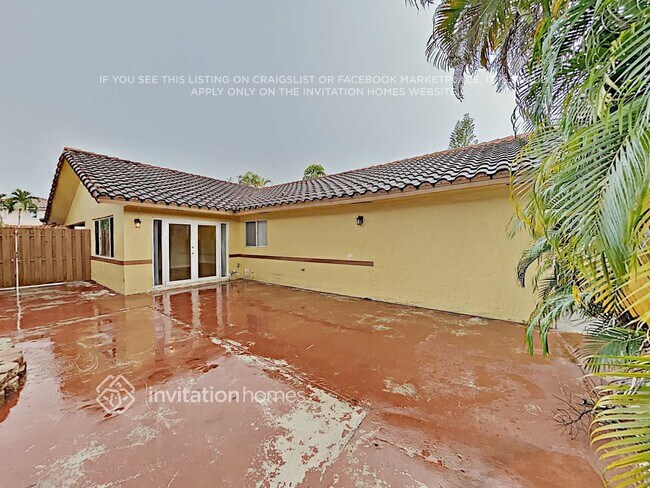Building Photo - 11313 SW 74th St
