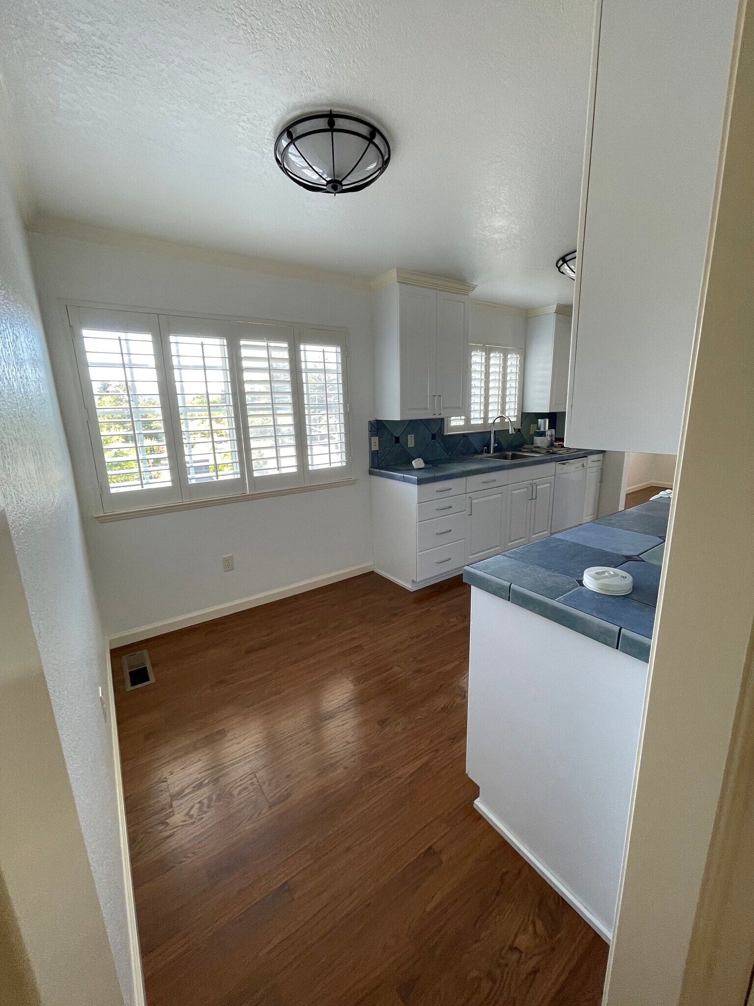 Building Photo - 108 Powell Avenue