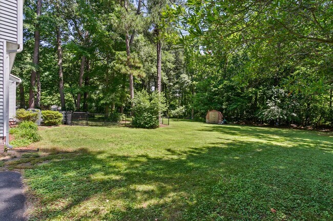 Building Photo - 1106 Showalter Rd