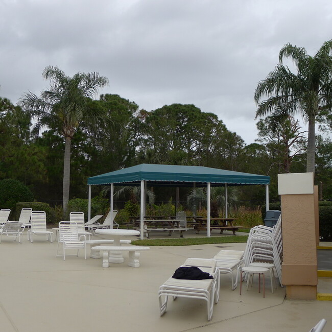 Building Photo - Pool home in Holiday Springs at Suntree