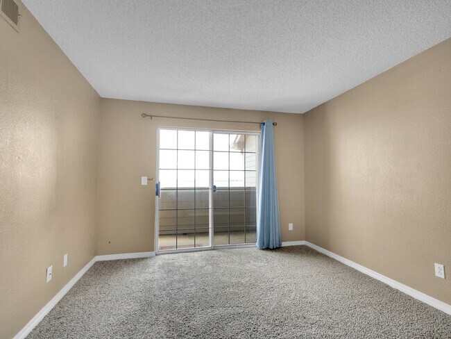 Building Photo - 4760 S Wadsworth Blvd