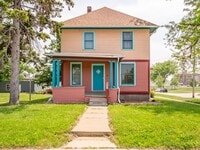 Building Photo - Clemens