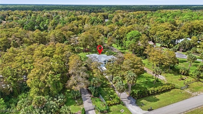 Building Photo - 391 8th St SE