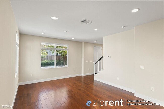 Building Photo - 4 br, 3 bath House - 8533 Preserve Ave, Ne...