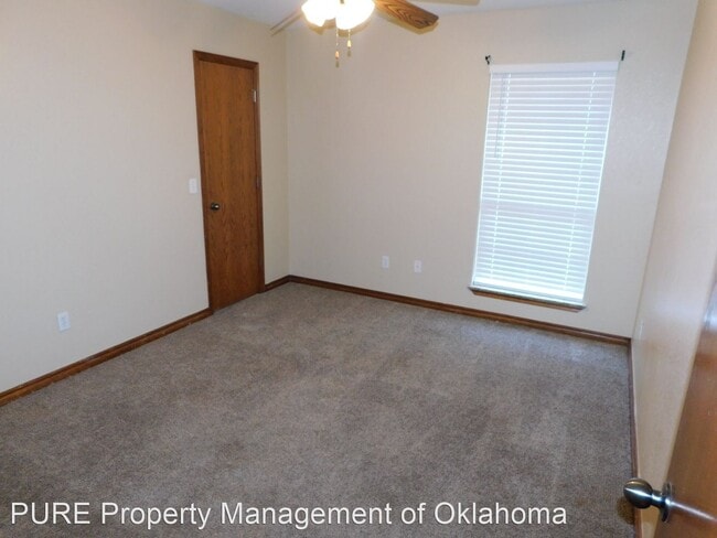 Building Photo - 4 br, 2.5 bath House - 9204 Stacey Lynn Lane