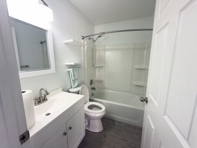 Building Photo - 8524 Laredo St