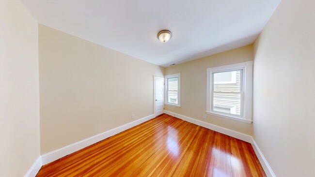 Building Photo - 27 Champney St