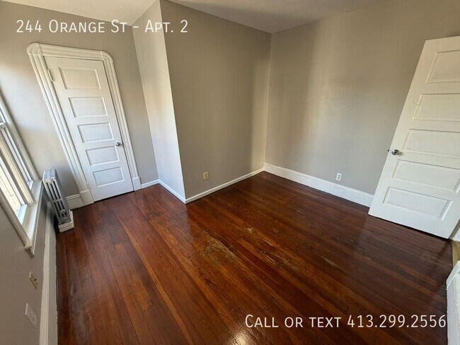 Building Photo - 244 Orange St