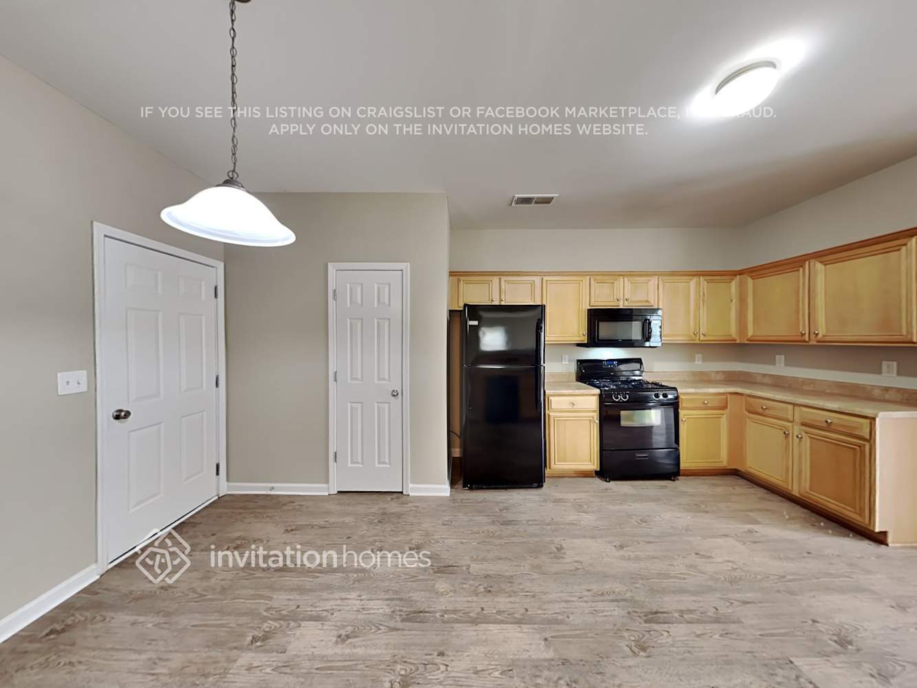 Building Photo - 4120 Arch Pass