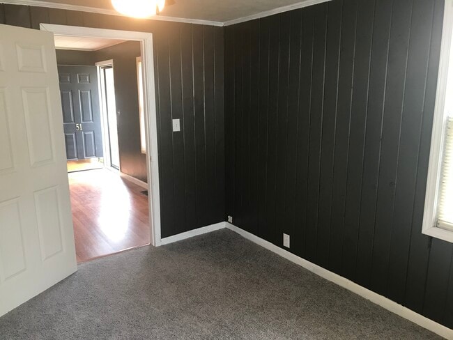 Building Photo - 51 Pelham Heights