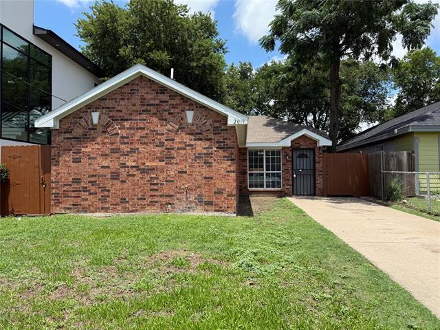 Primary Photo - 2019 Dennison St