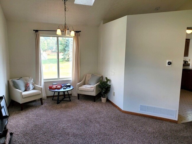 Building Photo - 4881 Arbormont Rd