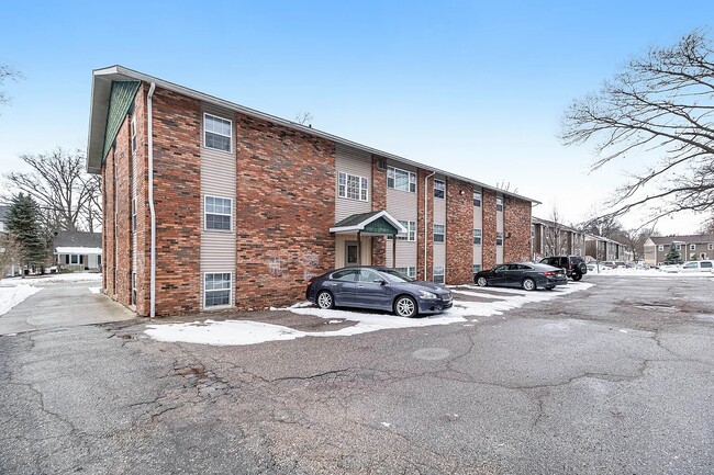 Building Photo - 1202 Euclid Ave