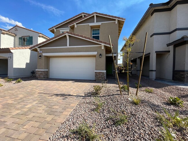 Building Photo - 3 BED 2.5 BATH 2 CAR GARAGE SINGLE FAMILY ...