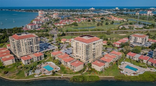 Building Photo - 6322 Palma Del Mar Blvd S