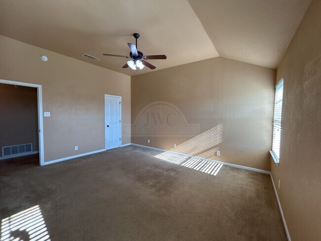 Building Photo - 5508 Aquarius Dr