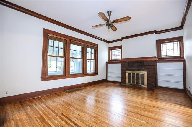 Building Photo - 516 Cedarwood Terrace