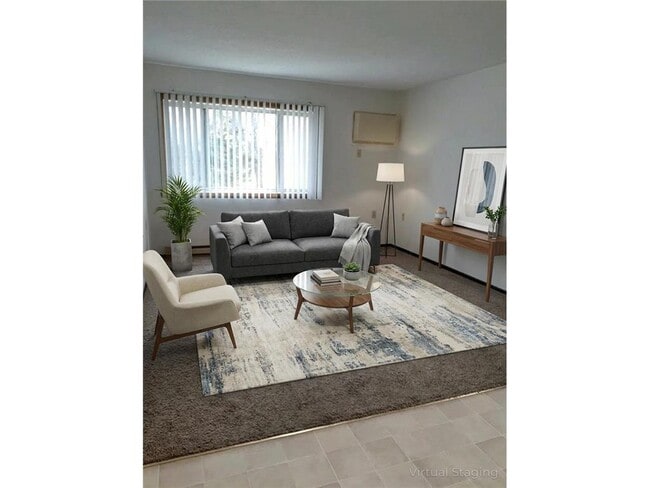 Building Photo - 303 1st St SW