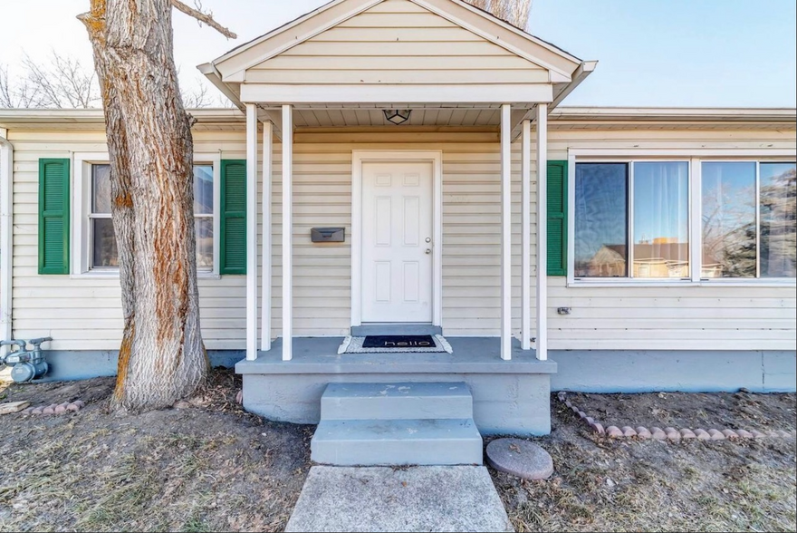 Building Photo - 1104 E 230 S