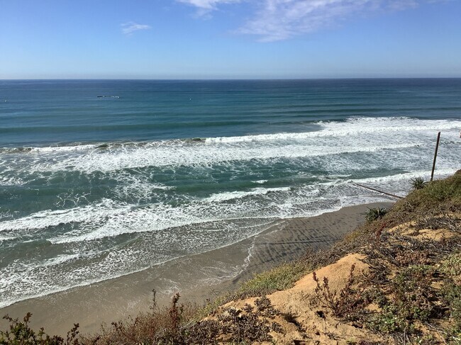 Building Photo - 135 S Sierra Ave