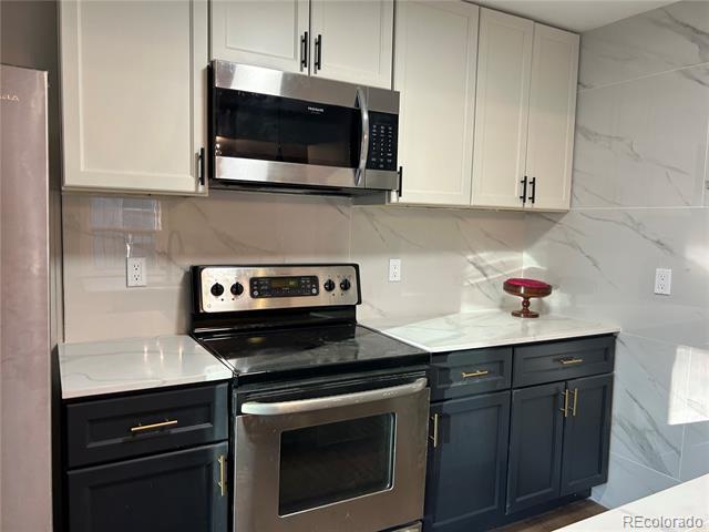 Building Photo - 2549 Sheridan Blvd