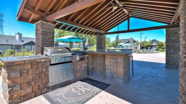 Building Photo - 1451 Rocky Ridge Dr