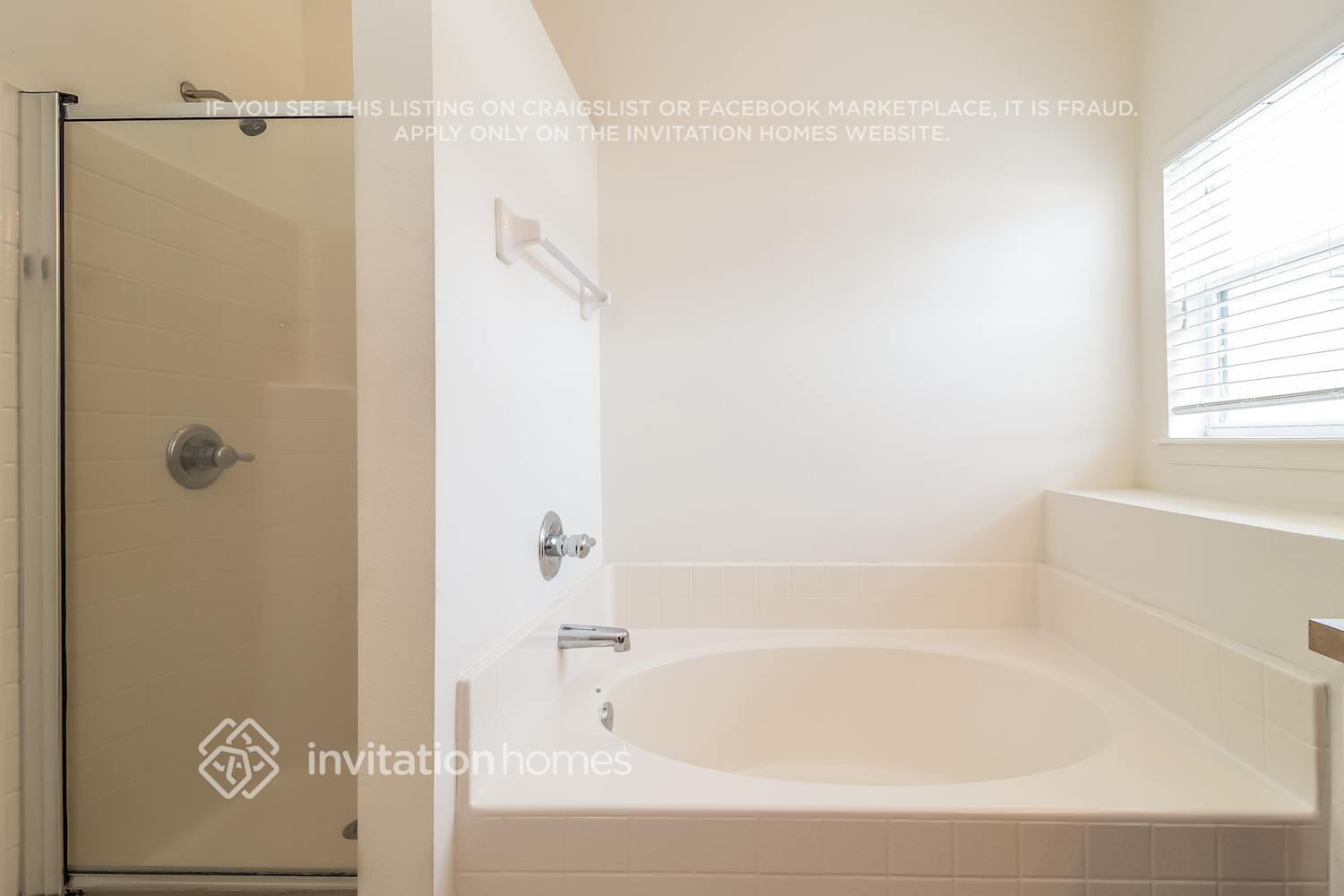 Building Photo - 13161 Sapphire Falls Ln