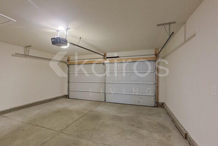 Building Photo - 1107 Mission Grass Rd