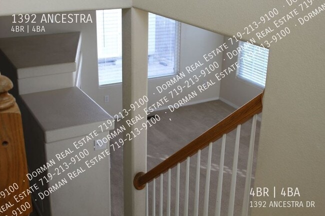 Building Photo - 1392 Ancestra Dr