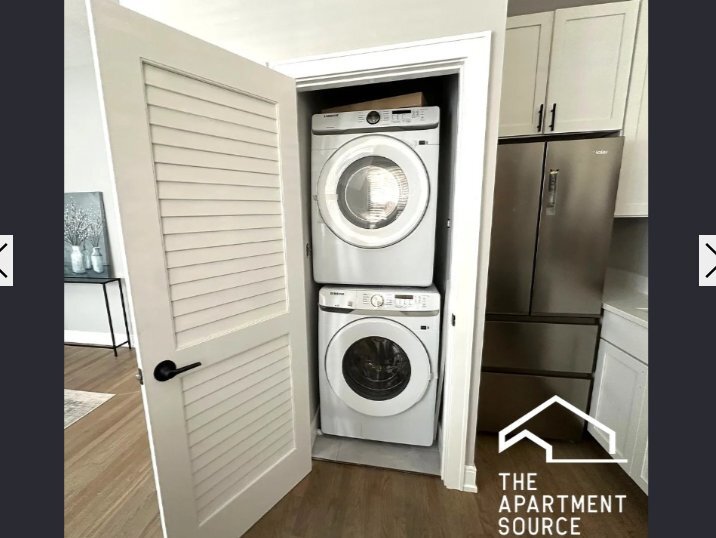 Building Photo - 3840 N Wilton Ave