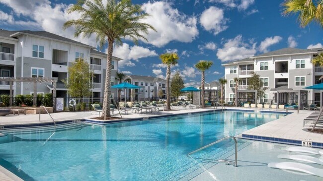 Building Photo - 65 Sentosa Dr