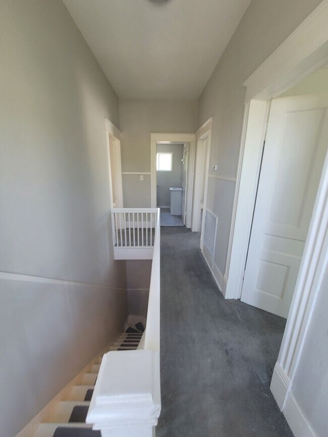 Building Photo - 3919 Avenue O