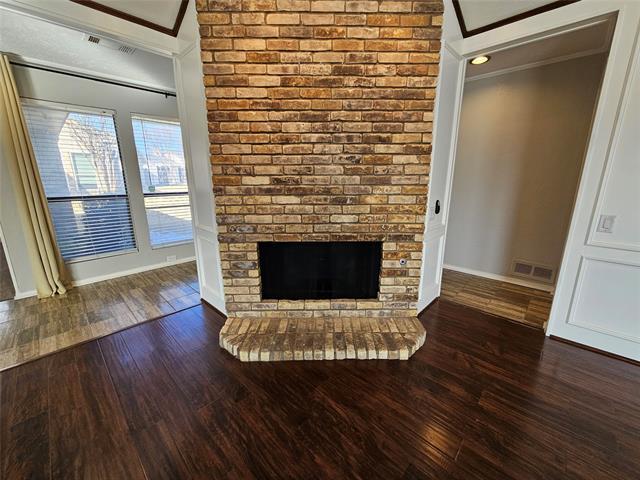 Building Photo - 3213 Saddlehead Dr