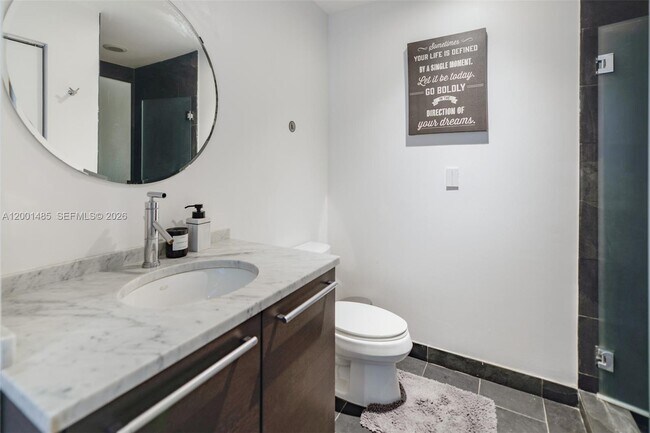 Building Photo - 900 Biscayne Blvd