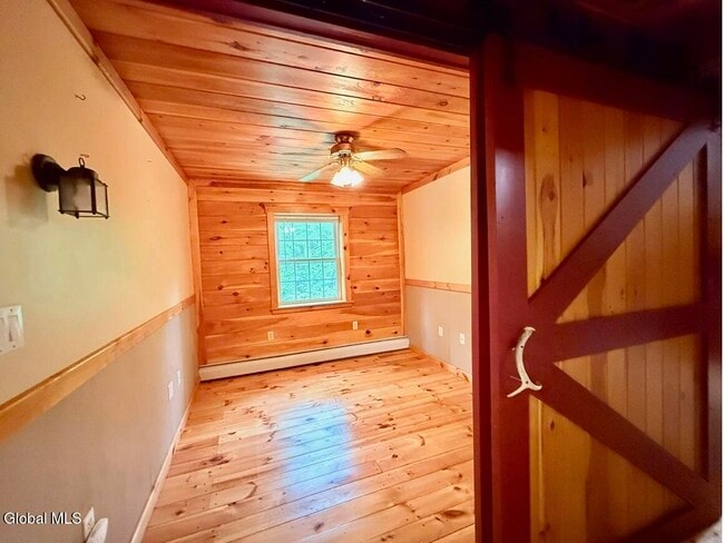 Building Photo - 7 McGowan Way