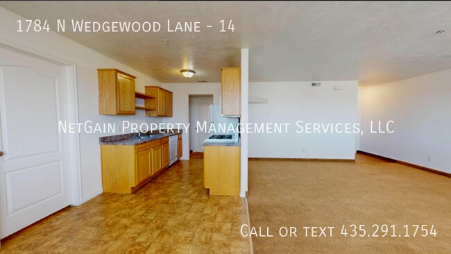 Building Photo - 1784 N Wedgewood Ln