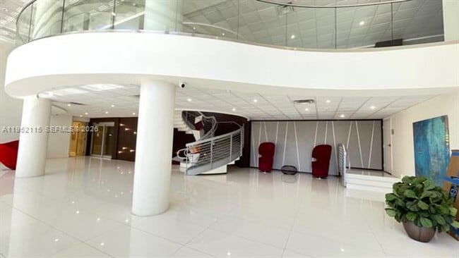 Building Photo - 5701 Collins Ave