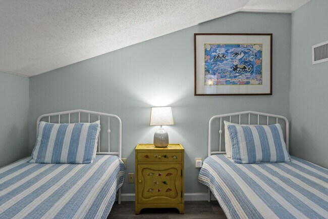 Building Photo - 1630 Hwy 2378