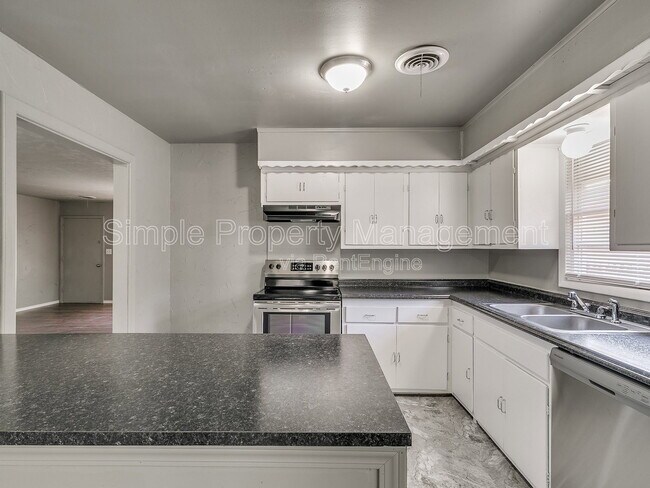 Building Photo - 1321 NW 82nd St