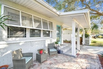 Building Photo - 349 Shirley Ave