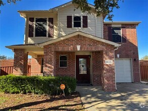 Building Photo - 4029 Holly Leaf Ct