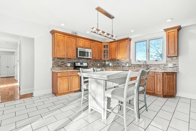 Building Photo - 11 Symonds St