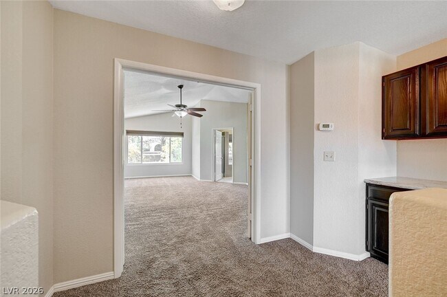 Building Photo - 2733 Brookstone Ct