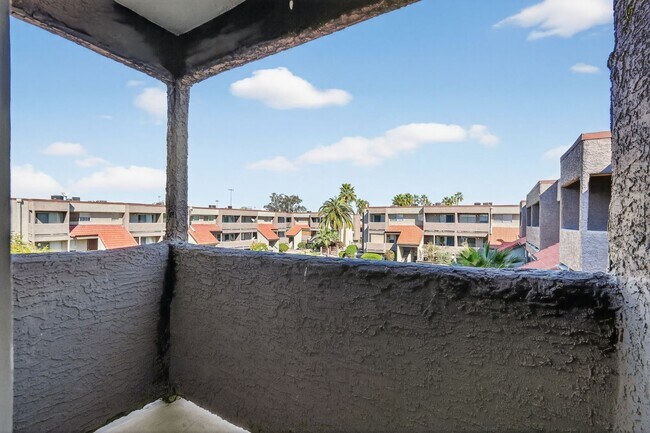 Building Photo - Charming 2BR Condo in Mesa